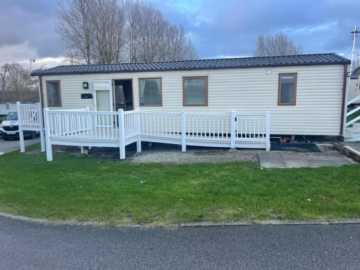 Luxury 6 Berth Caravan, Marton Mere Blackpool Dış mekan fotoğraf